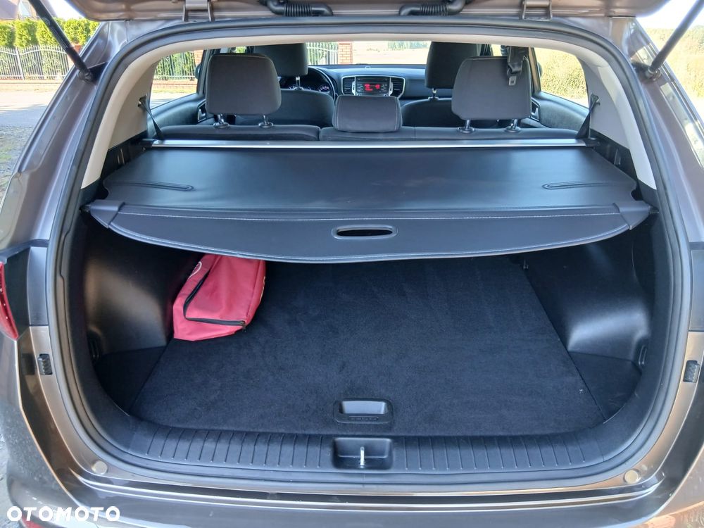Kia Sportage 1.6 GDI 2WD Attract - 38
