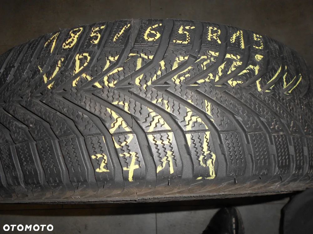 OPONA POJEDYNKA 185/65R15 VREDESTEIN SNOWTRAC 5 DOT 2719 7.9MM - 1