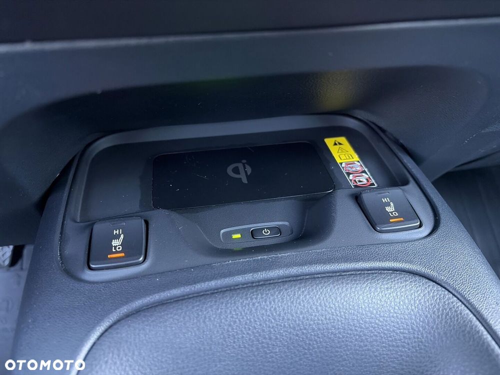Toyota Corolla - 21