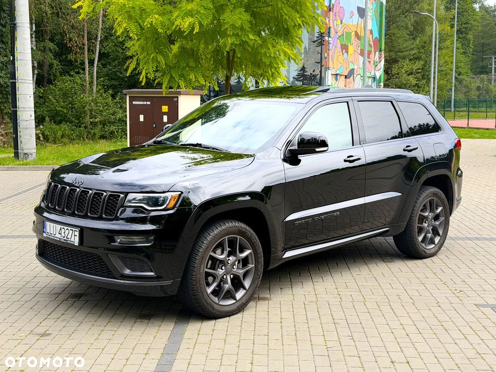 Jeep Grand Cherokee - 1
