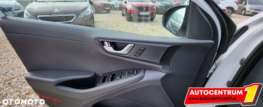 Hyundai IONIQ - 25