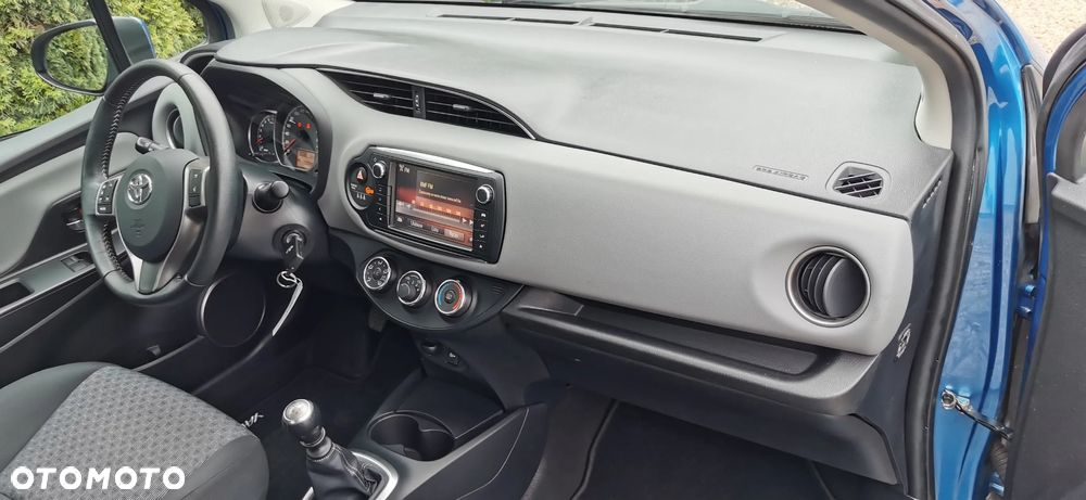Toyota Yaris 1.33 VVT-i Comfort - 23