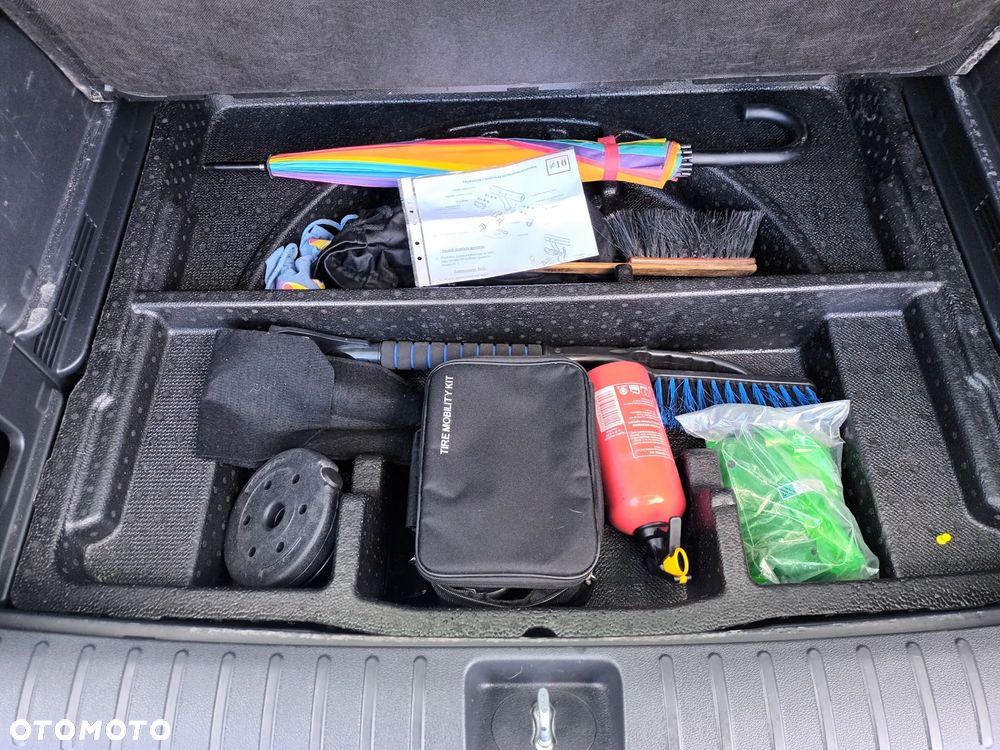 Hyundai Tucson 1.6 GDI BlueDrive Style 2WD - 25