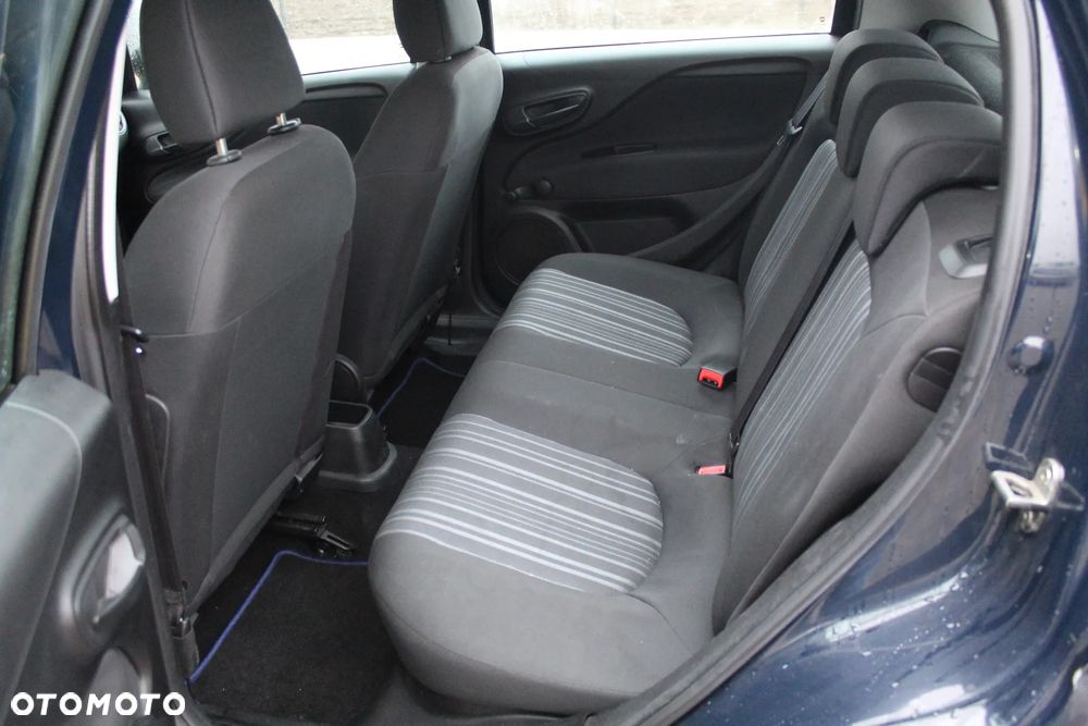 Fiat Grande Punto 1.2 8V Actual - 8