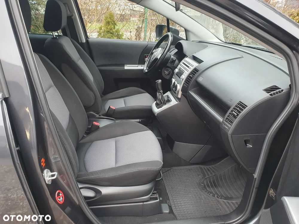 Mazda 5 2.0 Active - 18