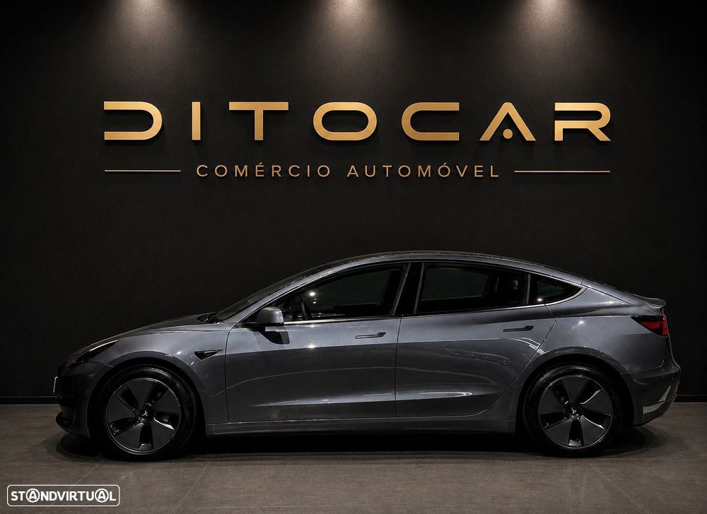 Tesla Model 3 Standard Range Plus RWD - 2