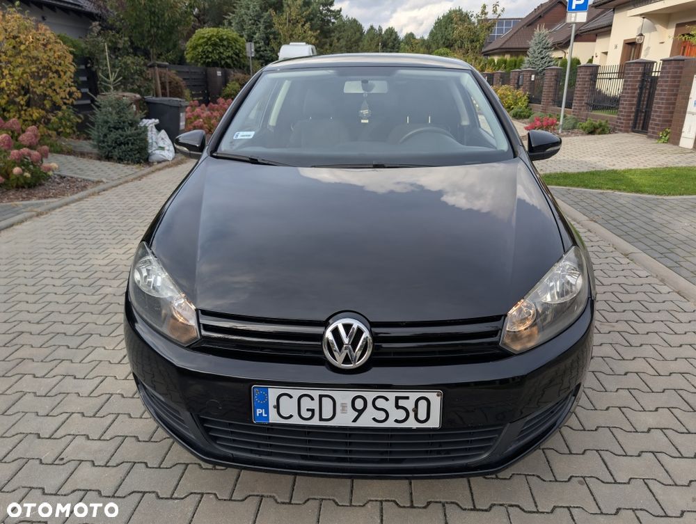 Volkswagen Golf - 2