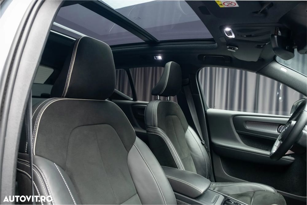 Volvo XC 40 B4 B AWD Geartronic RDesign - 28