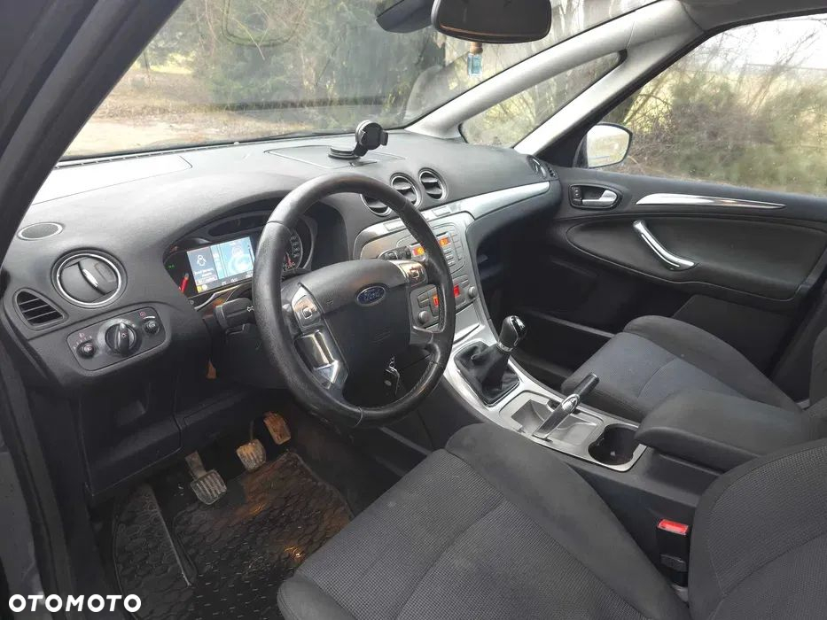 Ford S-Max - 4