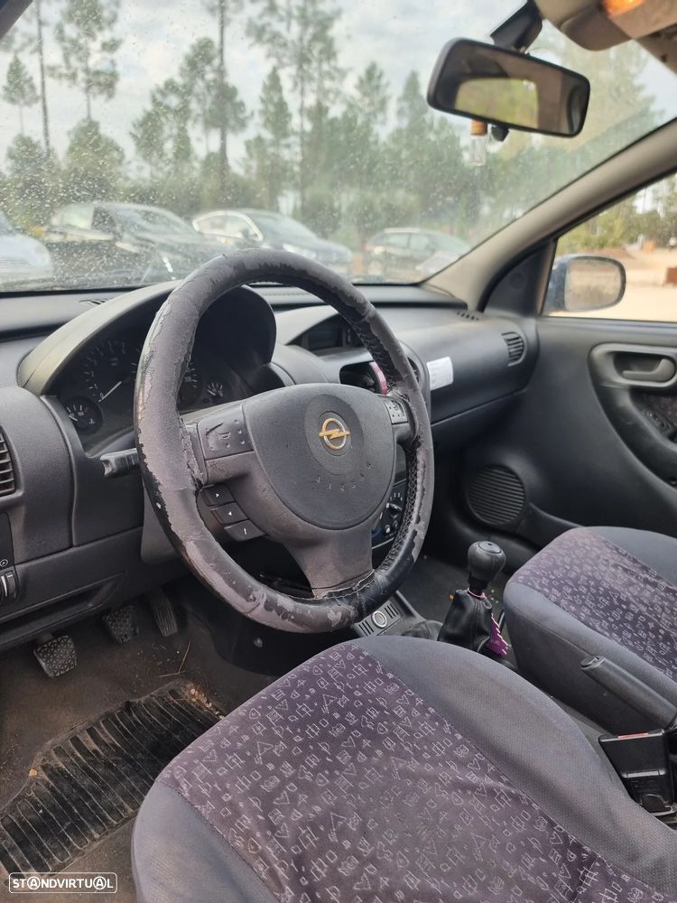 Opel Corsa - 4