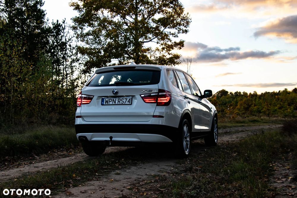 BMW X3 20i xDrive - 28