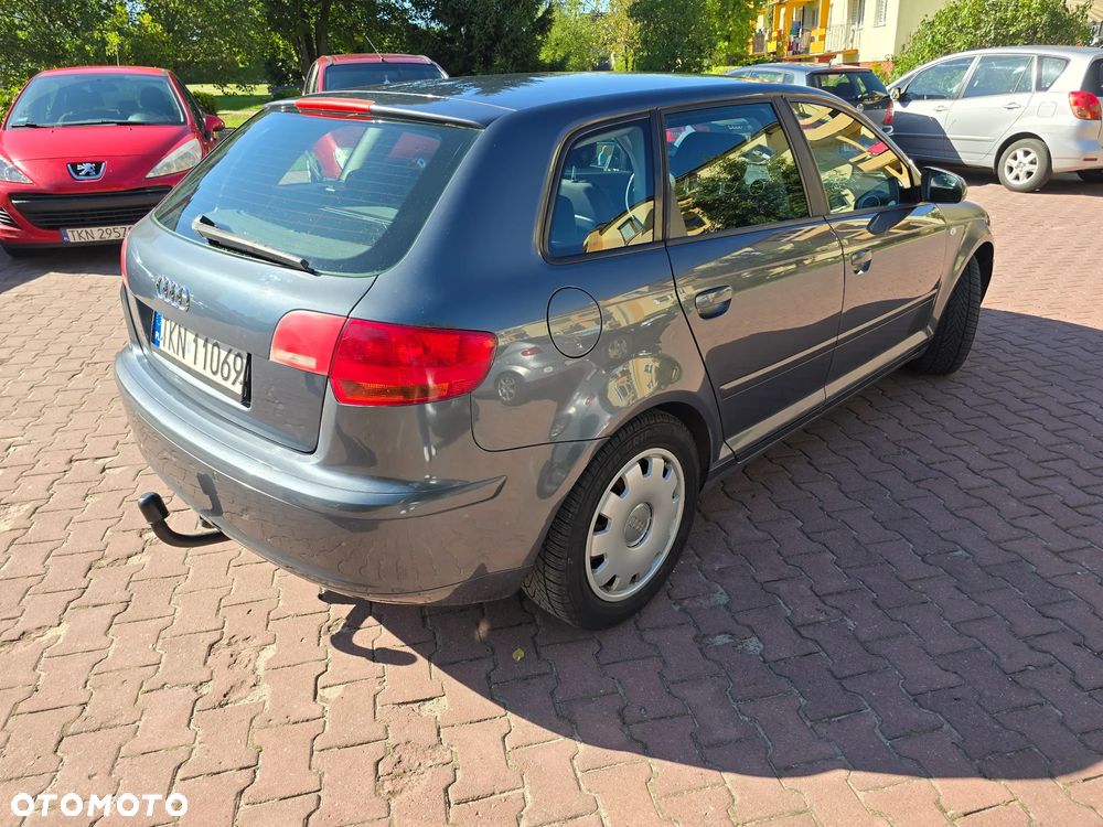 Audi A3 Sportback - 11