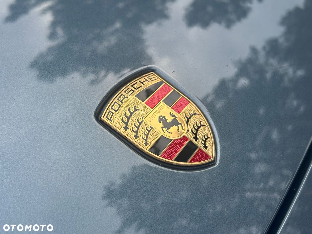 Porsche Cayenne S - 17