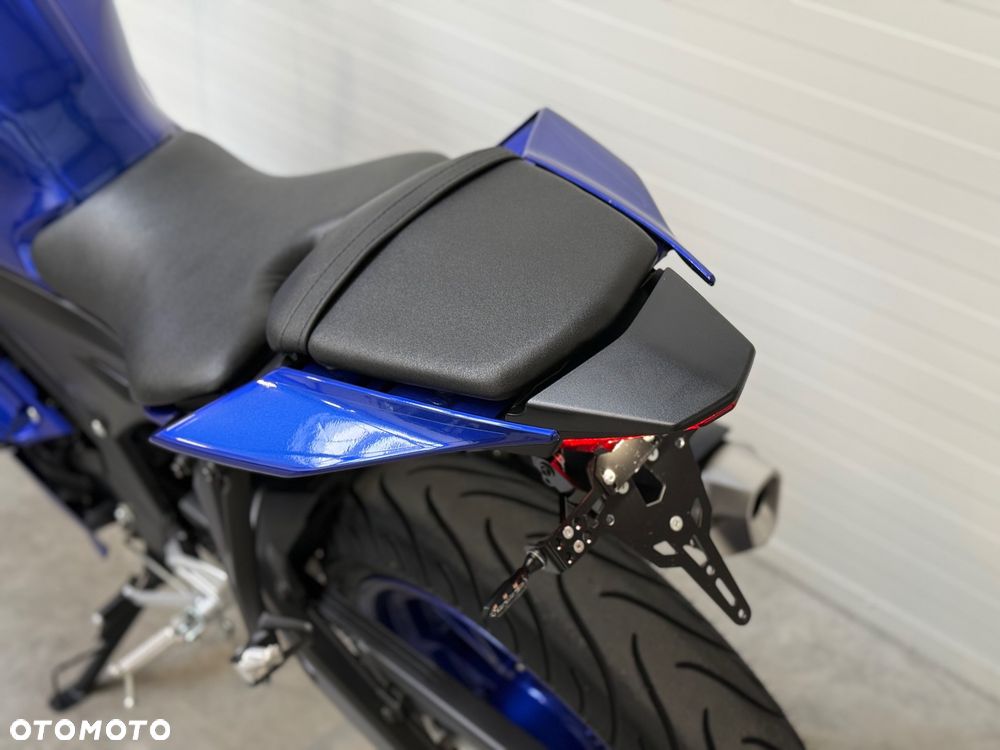 Yamaha YZF - 34