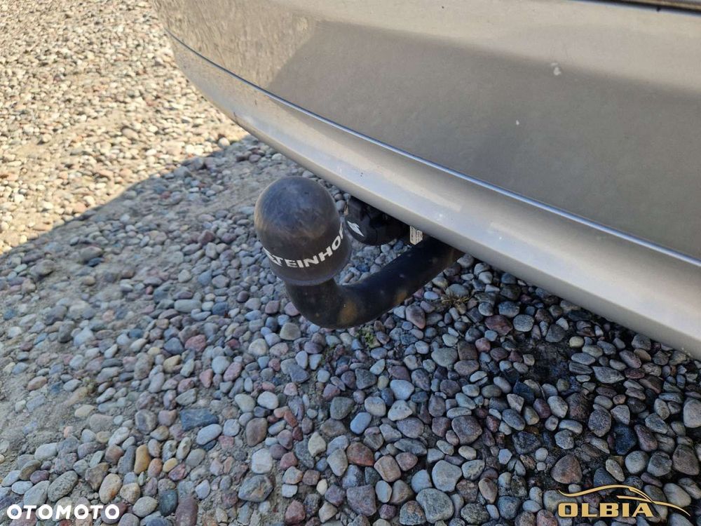 Mercedes-Benz Klasa C - 17