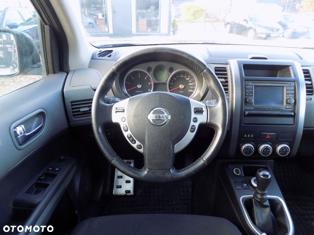 Nissan X-Trail - 6