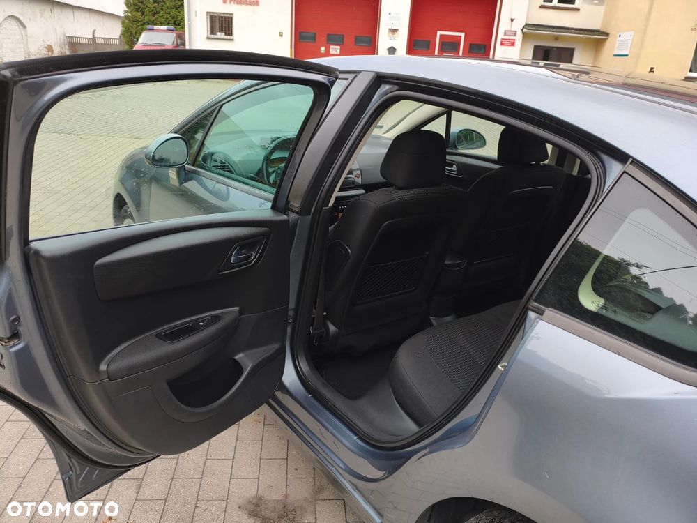 Citroën C4 HDi 110 FAP Style - 12