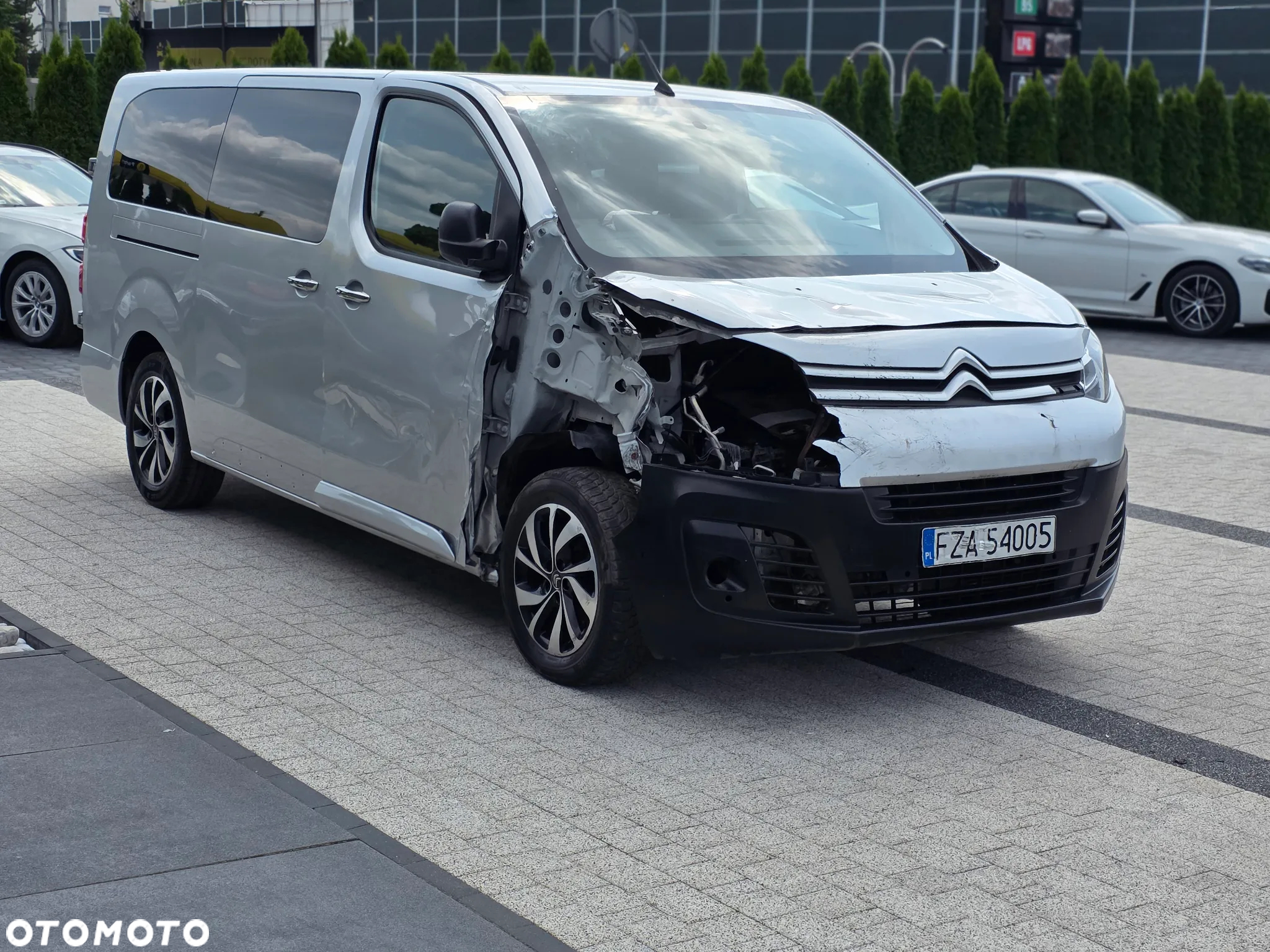 Toyota ProAce Kombi 2.0 D-4D Long 2,8t - 4