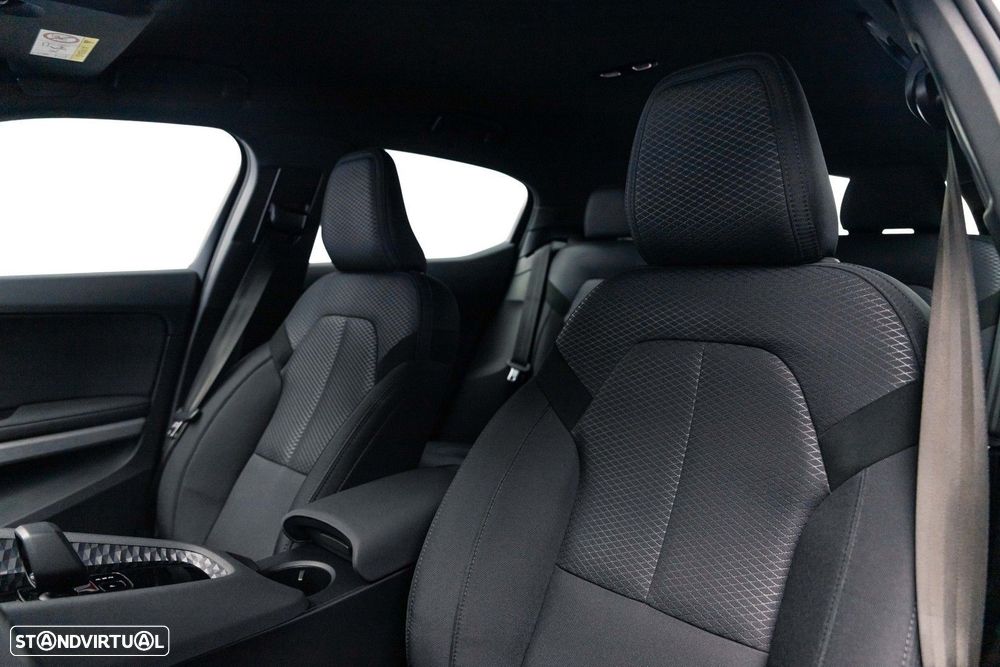 Polestar 2 Standard Range 69 kWh - 18