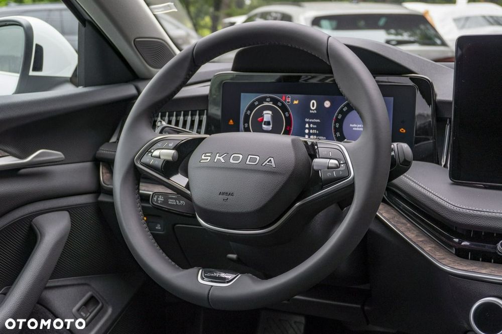 Skoda Superb - 23