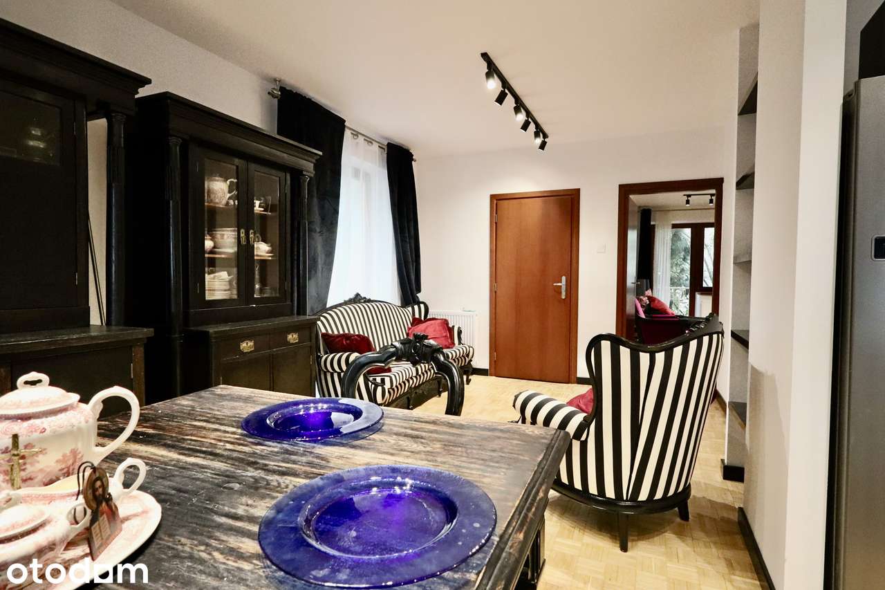 PL / UA / EN | 2 duże pokoje | 54 m2 | Kameralny budynek | Ogródek