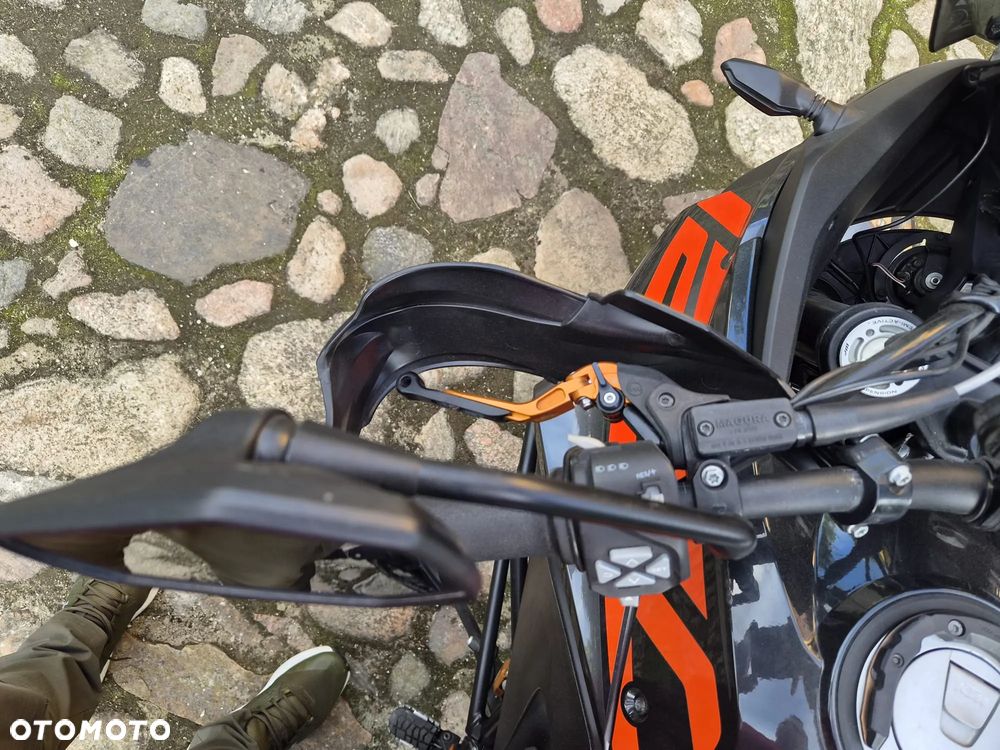 KTM Super Adventure - 10
