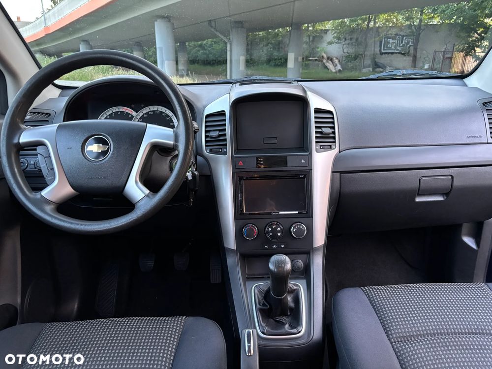 Chevrolet Captiva 2.4 2WD 5 Sitzer LS - 21