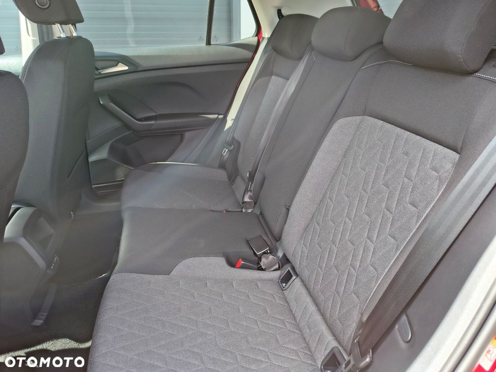 Volkswagen T-Cross 1.0 TSI Life Plus - 25