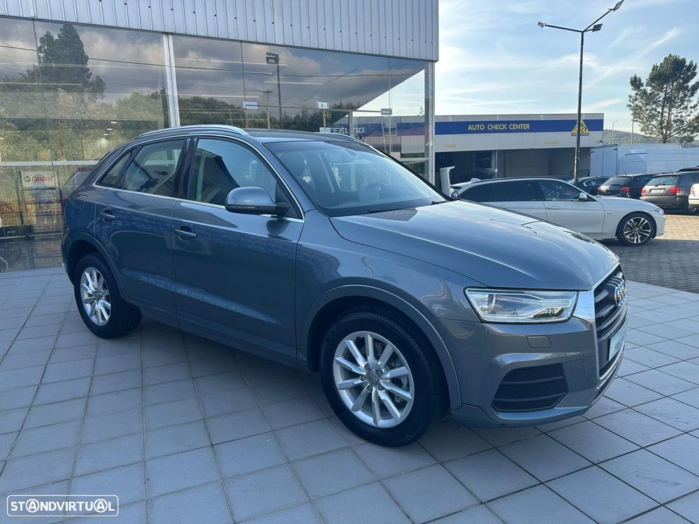 Audi Q3 2.0 TDI quattro Sport S tronic - 3