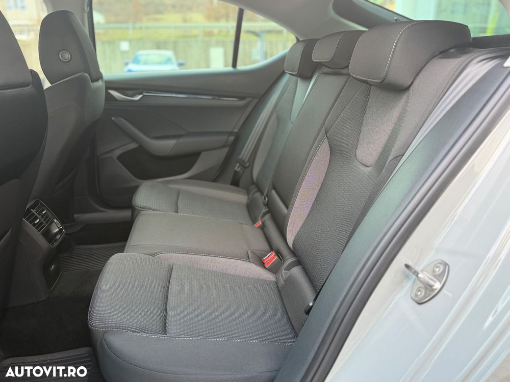 Skoda Octavia 1.5 TSI 150 CP DSG MHEV Selection - 10