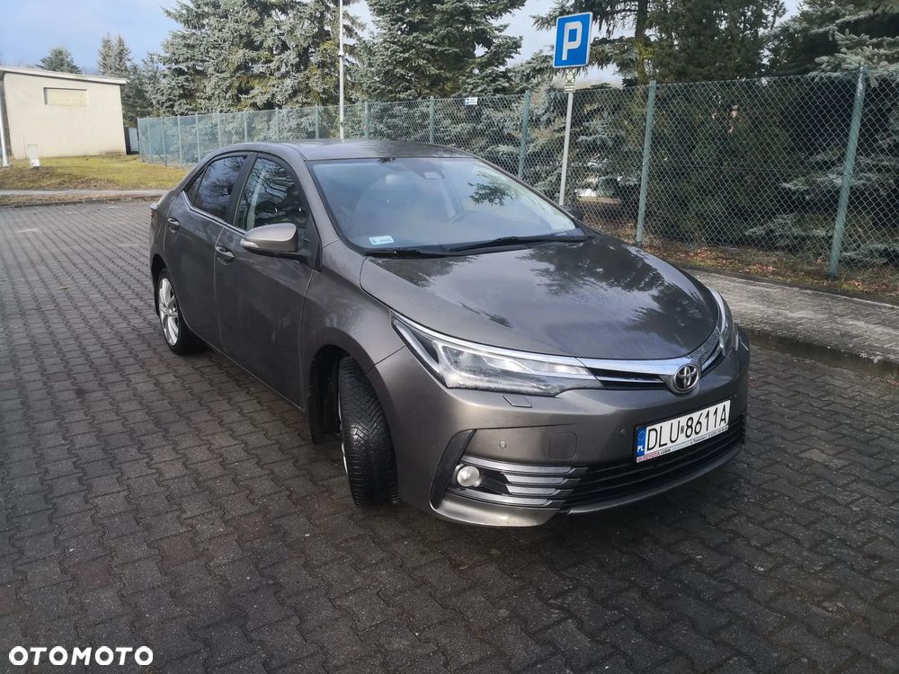 Toyota Corolla 1.6 Comfort MS - 9