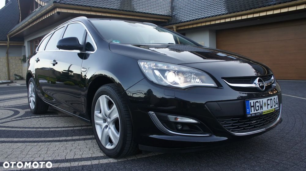 Opel Astra 2.0 CDTI ecoFLEX Start/Stop Exklusiv - 3