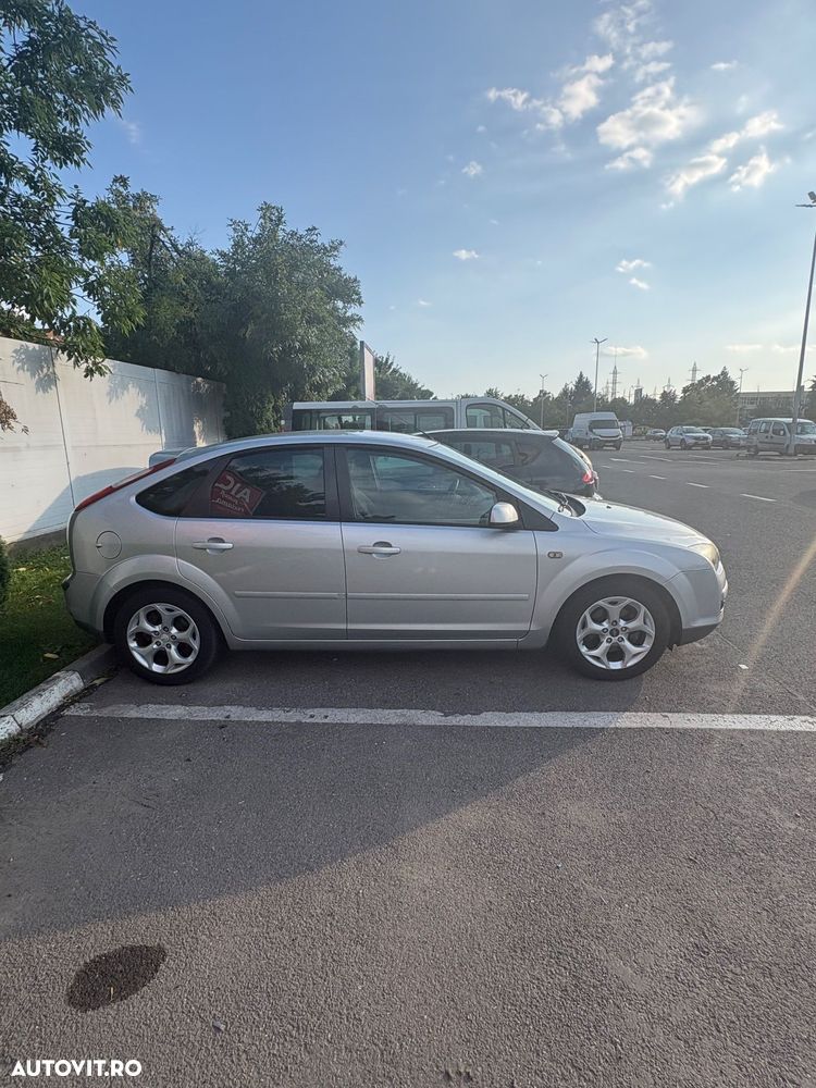 Ford Focus 1.6 TDCI Sport - 3