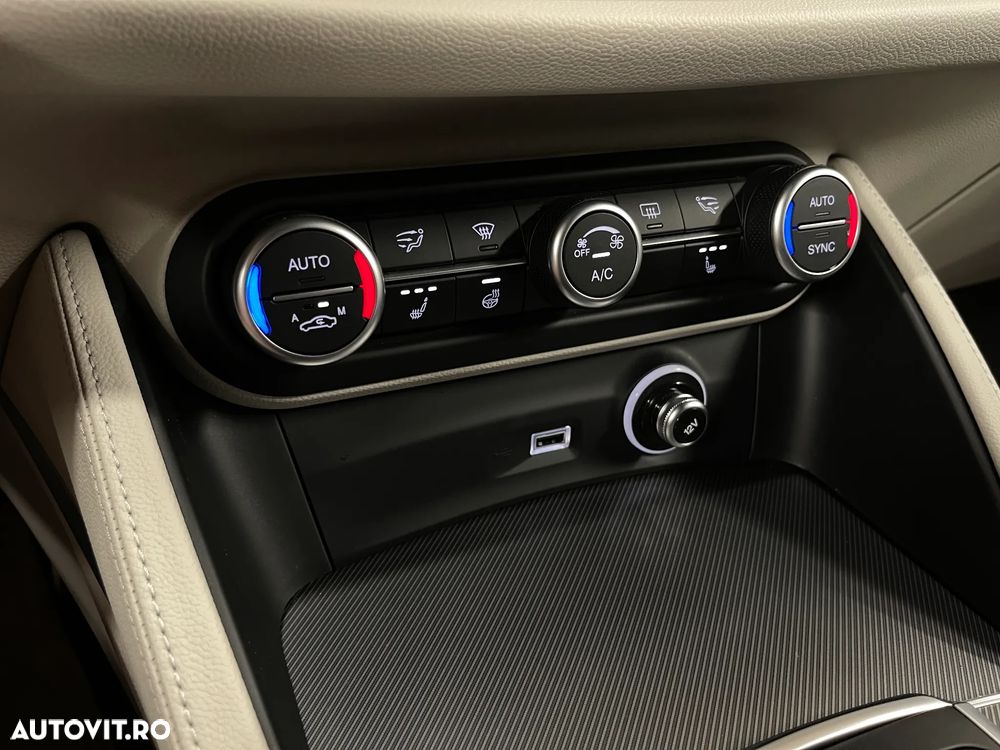 Alfa Romeo Stelvio 2.0 Turbo AWD AT8 Super - 20