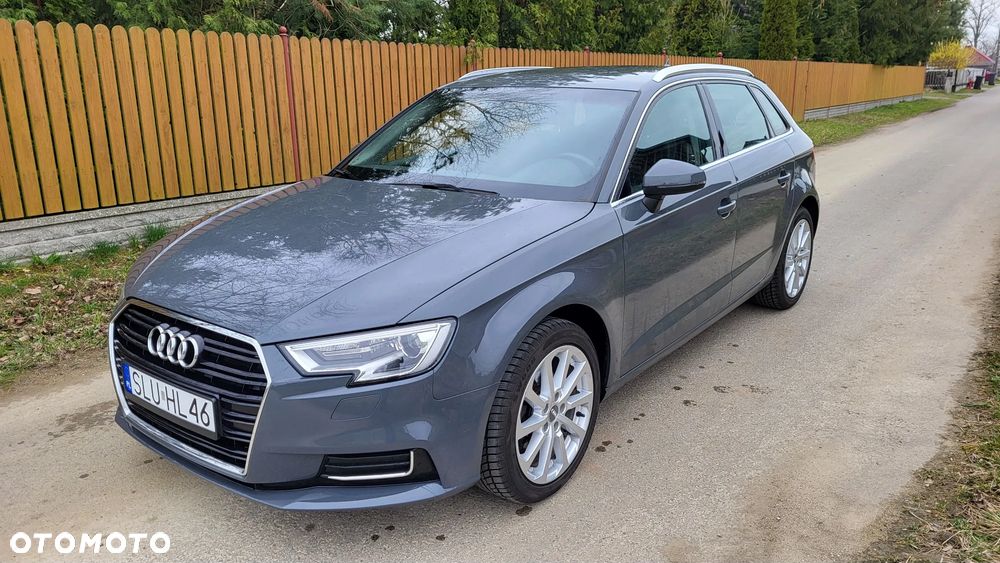 Audi A3 Sportback - 1