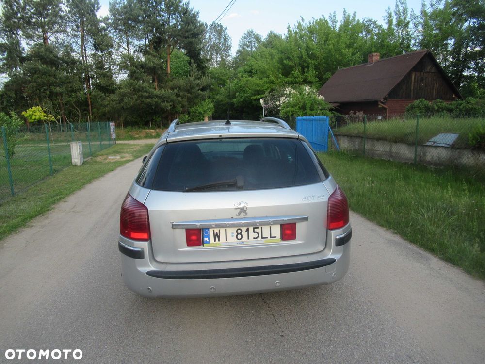 Peugeot 407 - 4