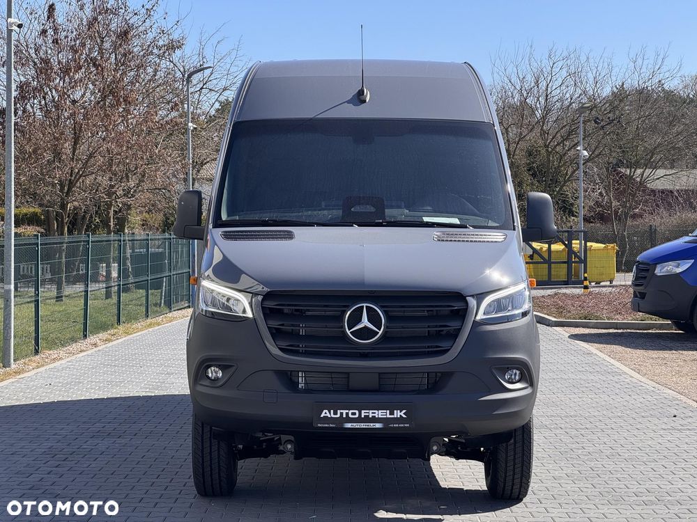 Mercedes-Benz Sprinter - 3