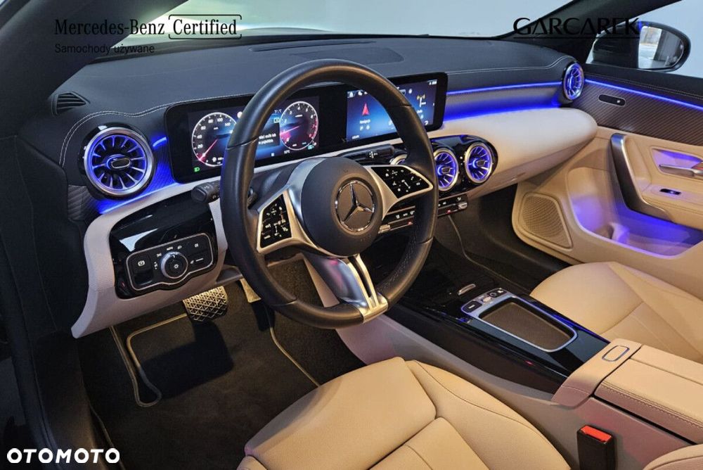 Mercedes-Benz CLA - 17