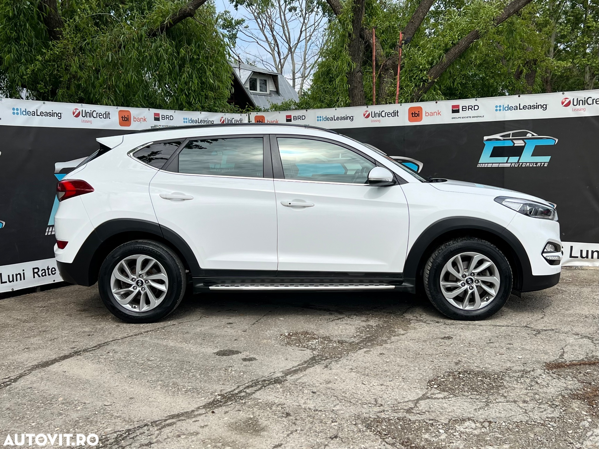 Hyundai Tucson 2.0 CRDI 2WD Trend - 37