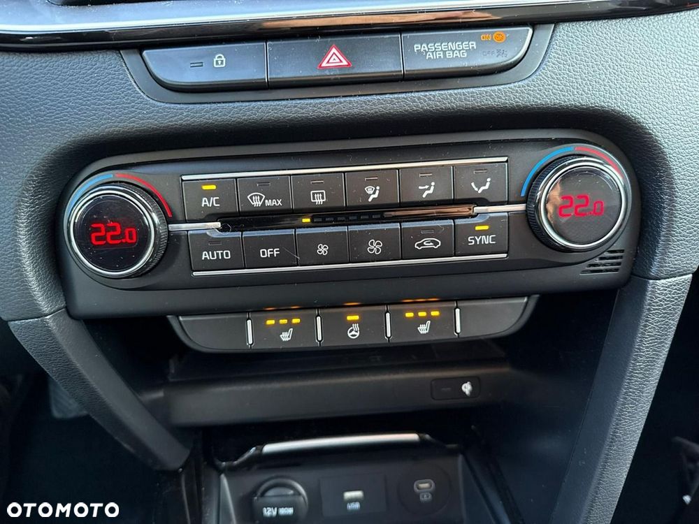 Kia XCeed - 30