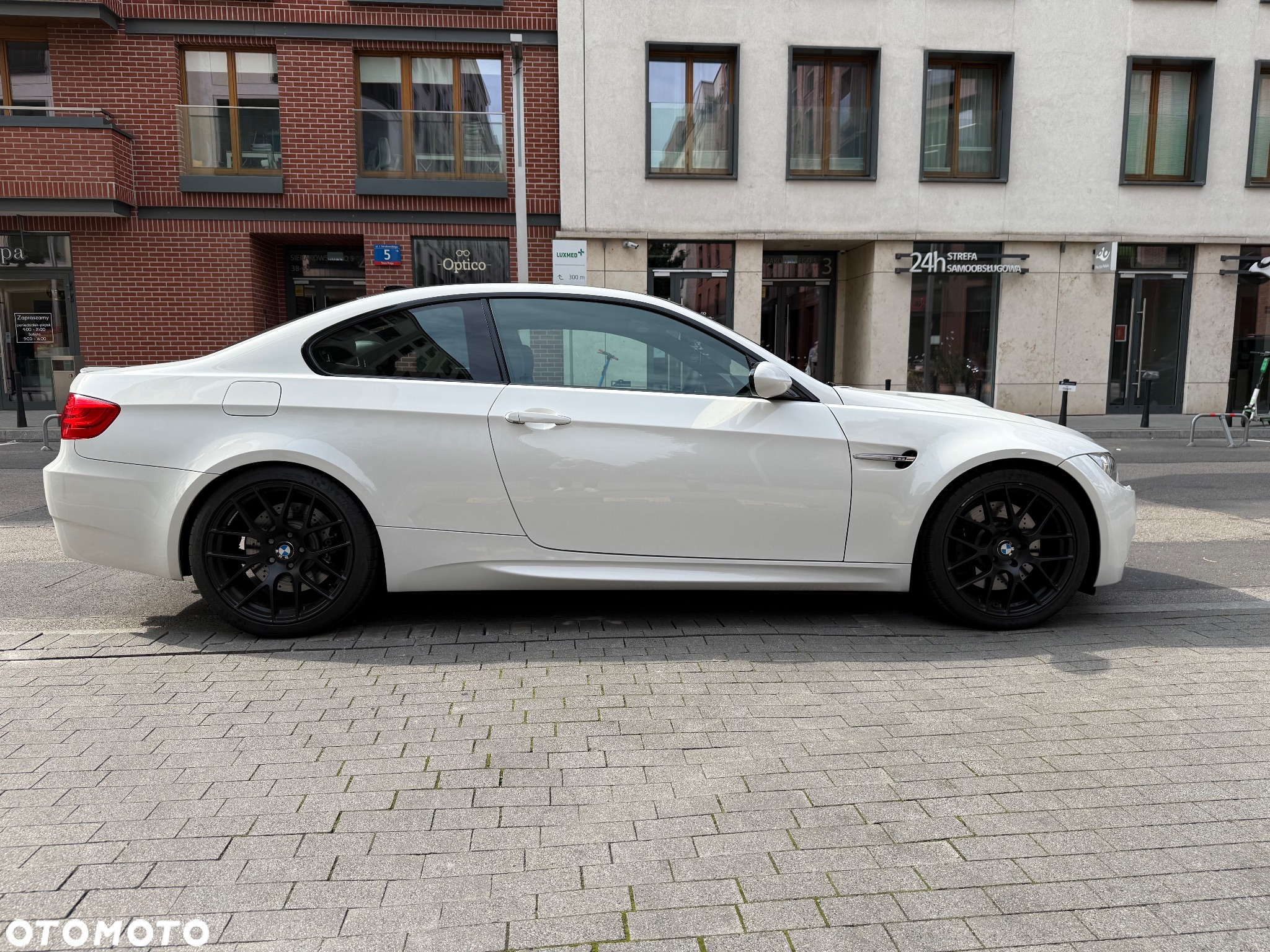 BMW M3 Standard - 4