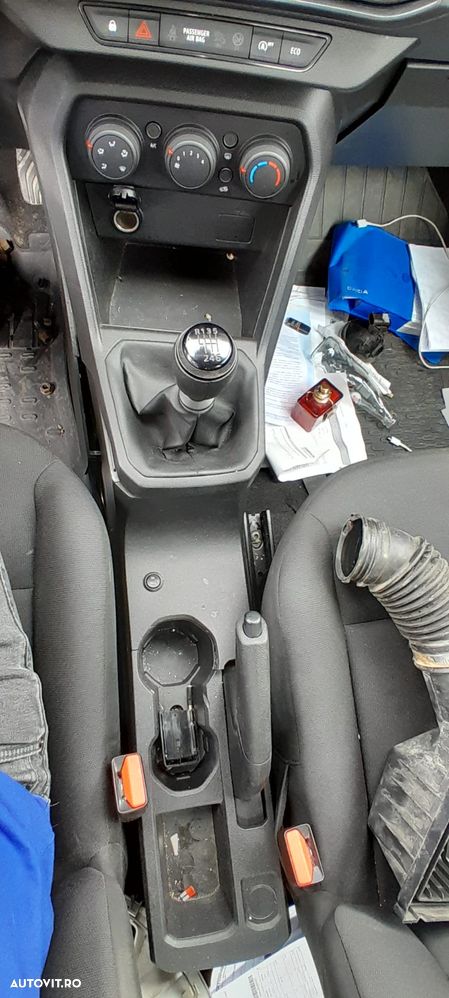 Dezmembram Dacia Logan 3 1.0 TCE H4D 480 - 5