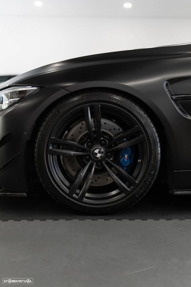 BMW M4 DKG Competition - 25