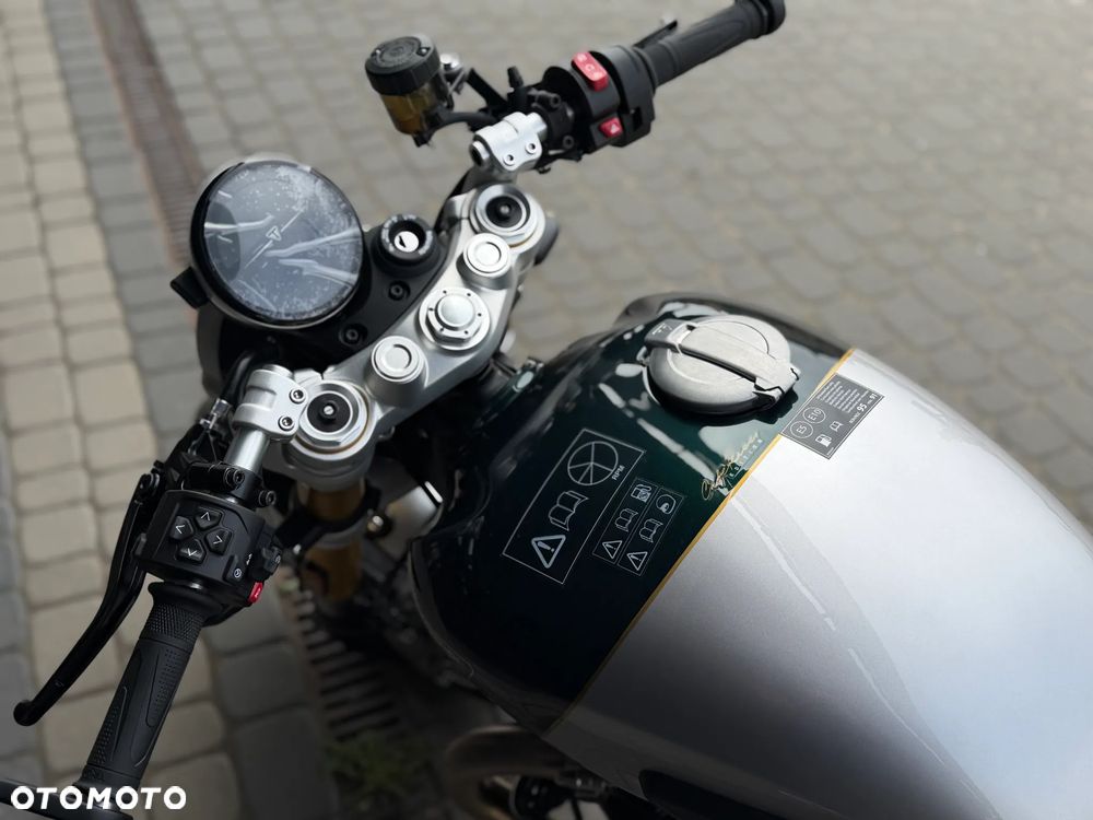 Triumph Speed Twin - 9