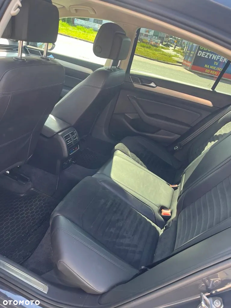 Volkswagen Passat 1.8 TSI BMT Highline - 15