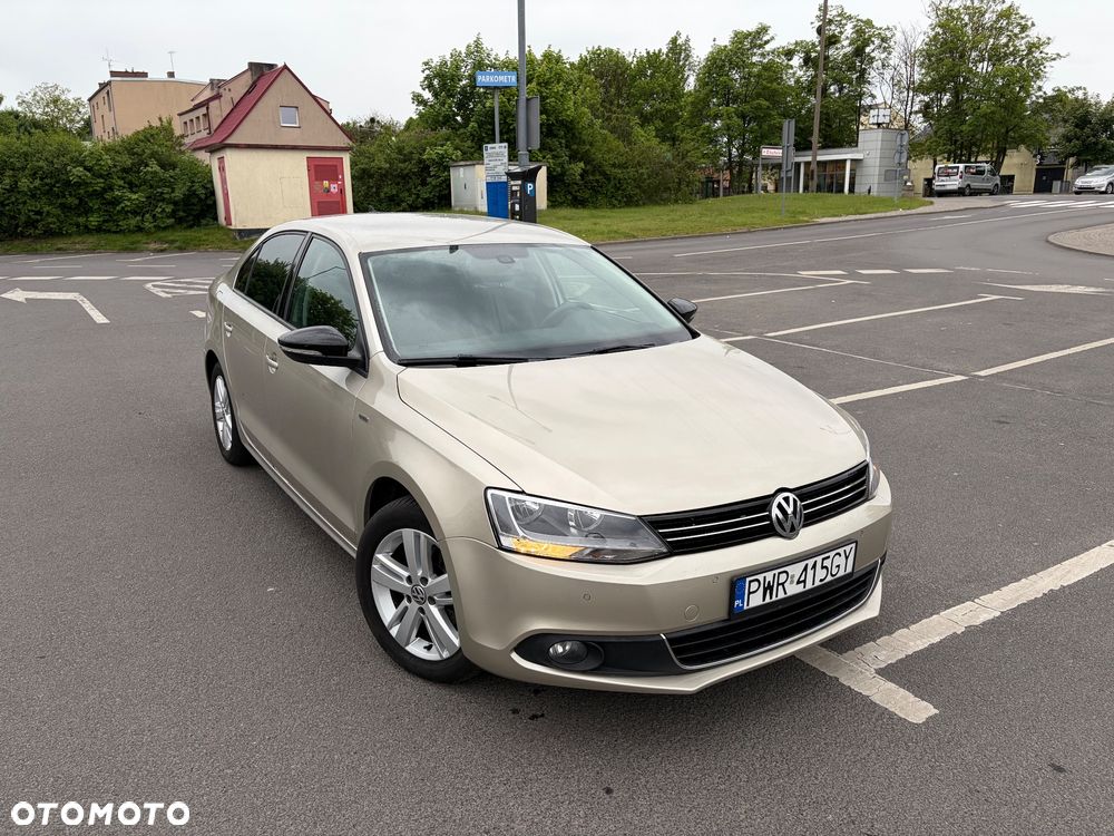 Volkswagen Jetta 1.4 TSI DSG Match - 31