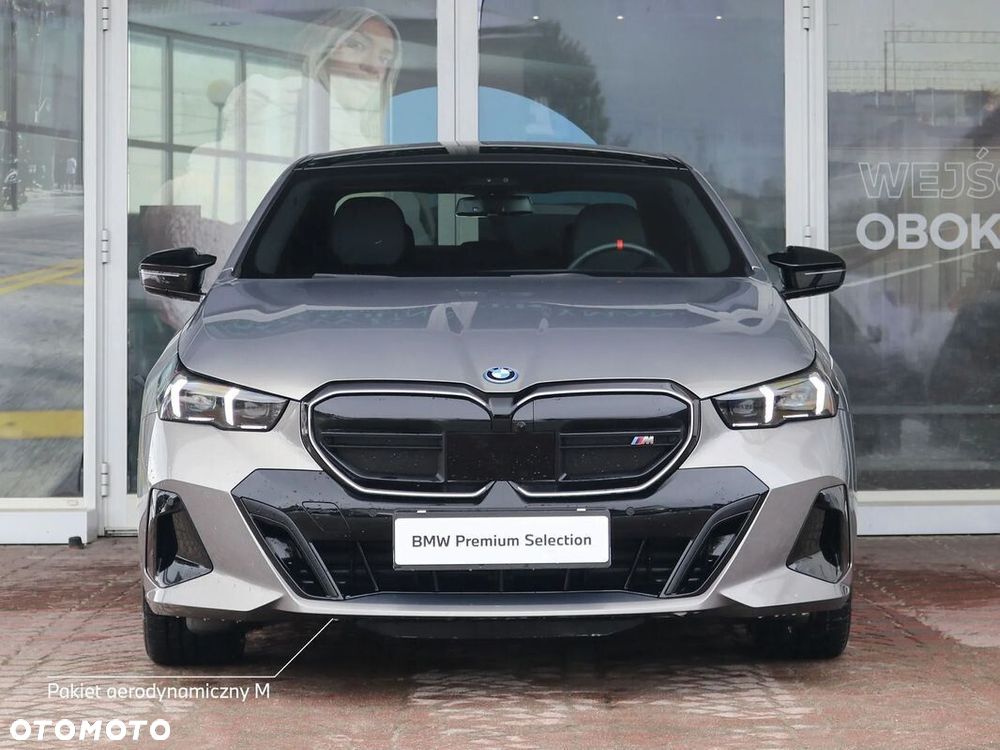 BMW i5 83.9kWh M60 xDrive - 2