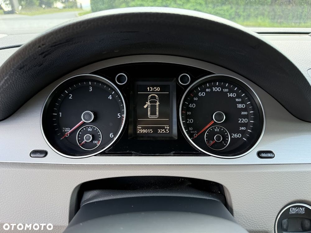 Volkswagen Passat 2.0 Blue TDI SCR Comfortline - 16