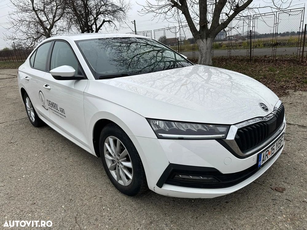 Skoda Octavia - 2