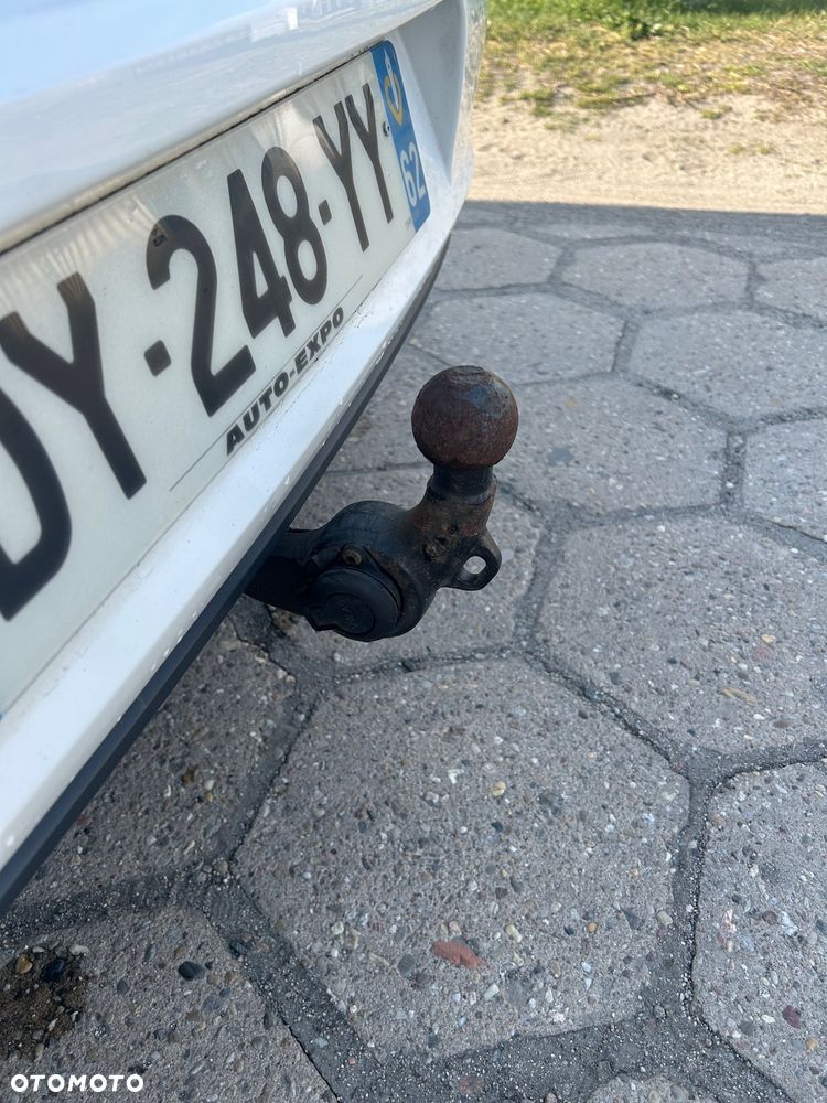 Volkswagen Golf 2.0 TDI BlueMotion Technology Lounge - 10